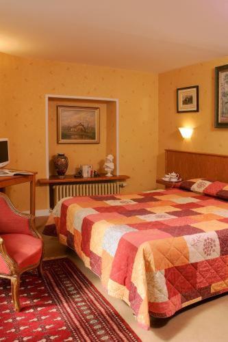 Citotel La Breche Du Bois Кламар Экстерьер фото